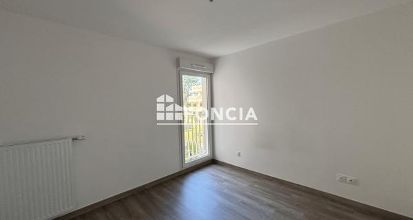 Location Appartement 2 pièces 37.65 m² - Chartres 28000