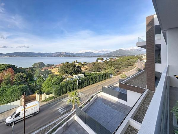 Appartement haut de gamme, de type T3, à Porticcio