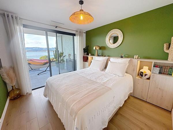 Appartement haut de gamme, de type T3, à Porticcio