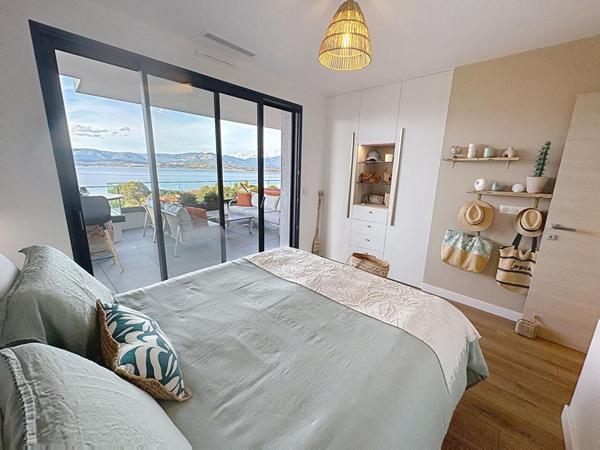 Appartement haut de gamme, de type T3, à Porticcio