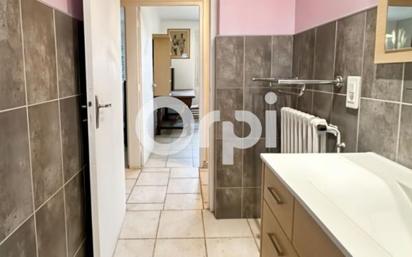 Maison à vendre    4 pièces • 78 m2 Ruoms