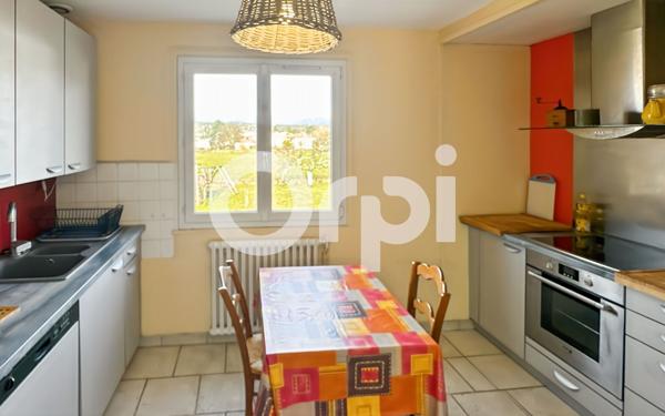 Maison à vendre    4 pièces • 78 m2 Ruoms