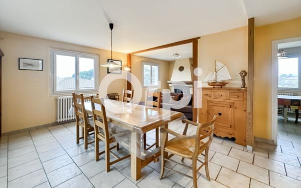 Maison à vendre    4 pièces • 78 m2 Ruoms