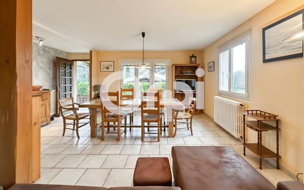 Maison à vendre    4 pièces • 78 m2 Ruoms
