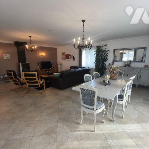 Maison à vendre à Troyes (10000) en Aube (10), dans le fond d'une Impasse, au calme, vous décou...