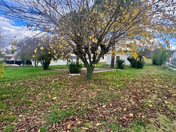 Terrain à vendre de 1 761,00 m² ALES (30)