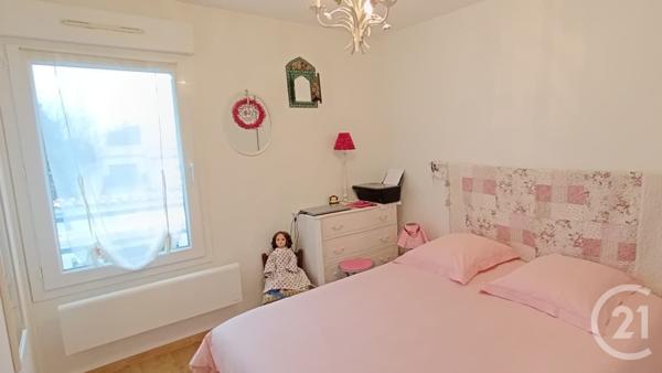 Appartement T3 à vendre  3 pièces - 59,65 m2 LA ROCHELLE - 17