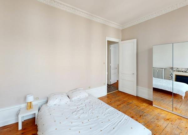 Appartement à louer    3 pièces • 70,71 m2 Saint-Étienne