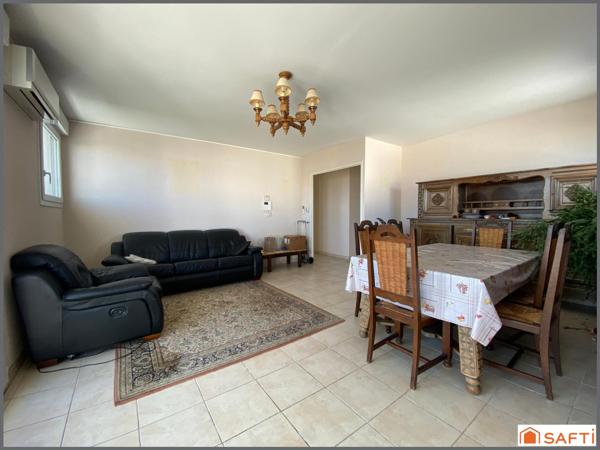 Cauderan limite Mérignac  / T4 / 82m2 DERNIER ETAGE !  VUE DEGAGEE /  LUMINEUX ET TRAVERSANT / DPE C / RESIDENCE DE 2006 / DEUX BALCONS /  DEUX GARAGES EN SOUS SOL  ! !