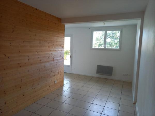 Location                                                      Appartement
                        
                     4 pièces                      78 m2                     à Mimizan