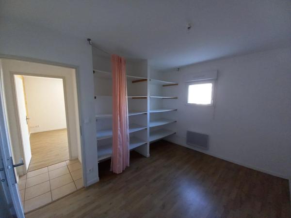 Location                                                      Appartement
                        
                     4 pièces                      78 m2                     à Mimizan