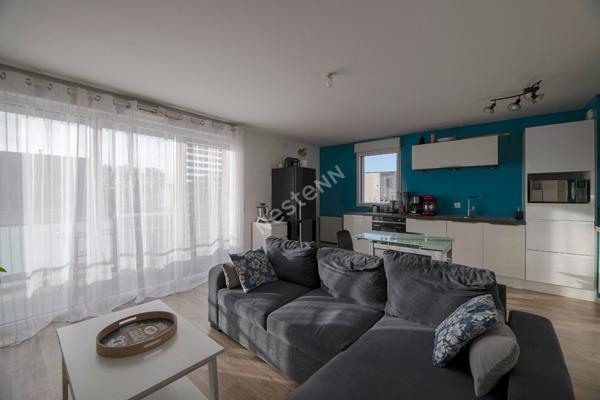 Appartement Mordelles 3 pièces / Terrasse / Récent / Parking / SUD OUEST