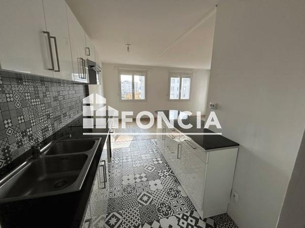 Location Appartement 3 pièces 68.3 m² - 12-21-32 CLOS DES CASCADES 43- Noisy Le Grand 93160