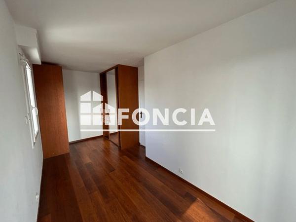 Location Appartement 3 pièces 68.3 m² - 12-21-32 CLOS DES CASCADES 43- Noisy Le Grand 93160