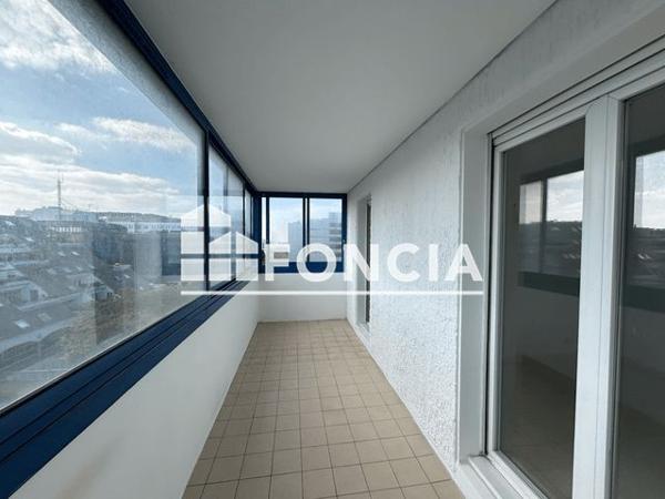 Location Appartement 3 pièces 68.3 m² - 12-21-32 CLOS DES CASCADES 43- Noisy Le Grand 93160