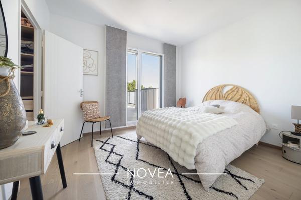 Dernier étage • T4 de 101 m² • Terrasse de 78 m² • Vue dégagée & couchers de soleil