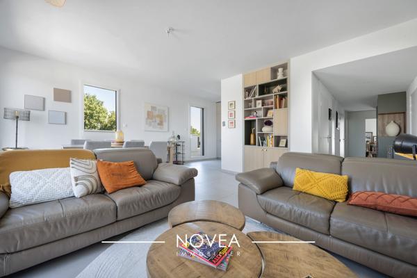 Dernier étage • T4 de 101 m² • Terrasse de 78 m² • Vue dégagée & couchers de soleil