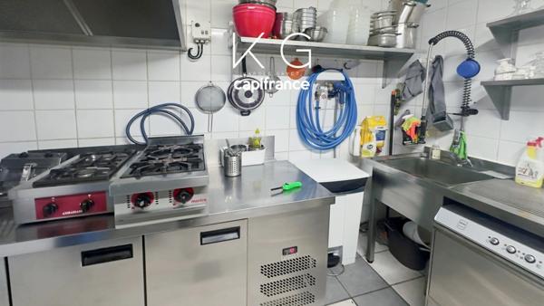 Honfleur, cession de fonds de commerce de restauration sur axe passant, parking privatif pour la clientèle