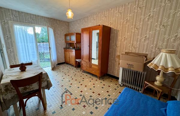 Maison 5 pieces + 2 studios 163 m2 habitables + garage 45 m2