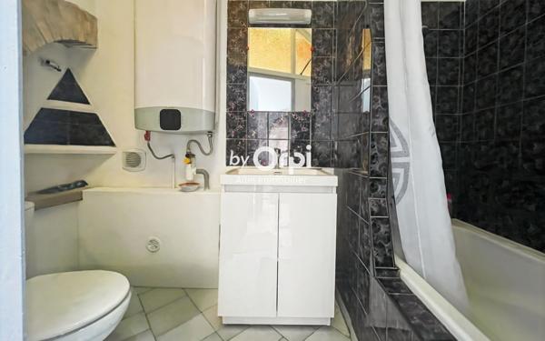 Maison à vendre    3 pièces • 39,57 m2 Montluçon