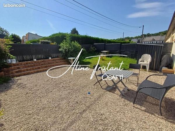 DPE D - F2 en rez de jardin privatif avec places de stationnement