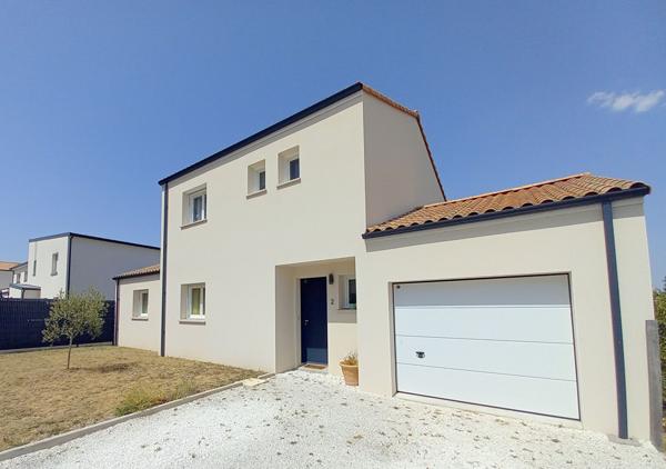 Maison moderne -  Saint Julien De Concelles - 7 pièce(s) 125 m²