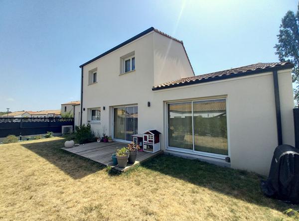 Maison moderne -  Saint Julien De Concelles - 7 pièce(s) 125 m²
