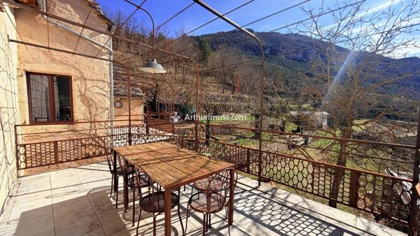 Vente Maison 7 pièces 197 m2 à Millau