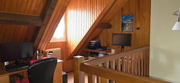 Maison sur sous-sol total au calme