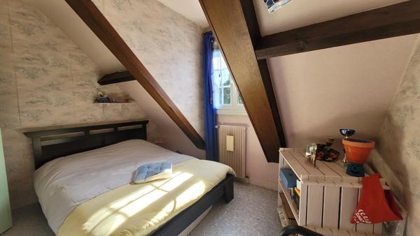 Maison sur sous-sol total au calme