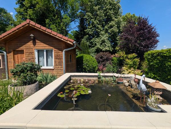Maison individuelle à vendre - CRAS -  Proche Tullins. 3 chambres + bureau + local indépendant sur 1400 m² de terrain