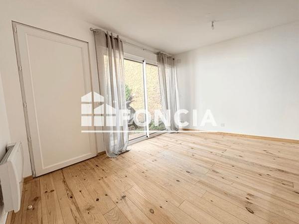 Location Studio 20 m² - 10 BD DE LA CITE Limoges 87000