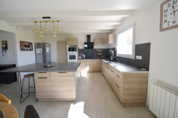 Maison Les Sables d'Olonne 5 pièces 129m2 + T2 45 m2