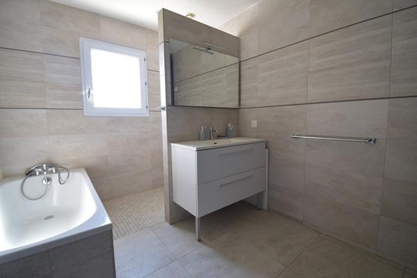 Maison Les Sables d'Olonne 5 pièces 129m2 + T2 45 m2
