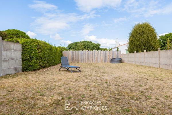 L’authenticité des années 50 sublimée en élégance estivale