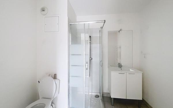 Appartement à louer    2 pièces • 39,85 m2 Avignon