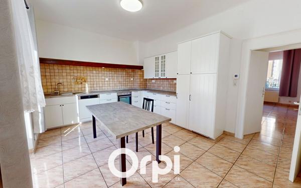 Maison à louer    5 pièces • 158 m2 Audun-le-Tiche