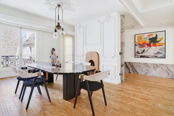 Appartement Paris 8e - PLACE DE L'ÉTOILE