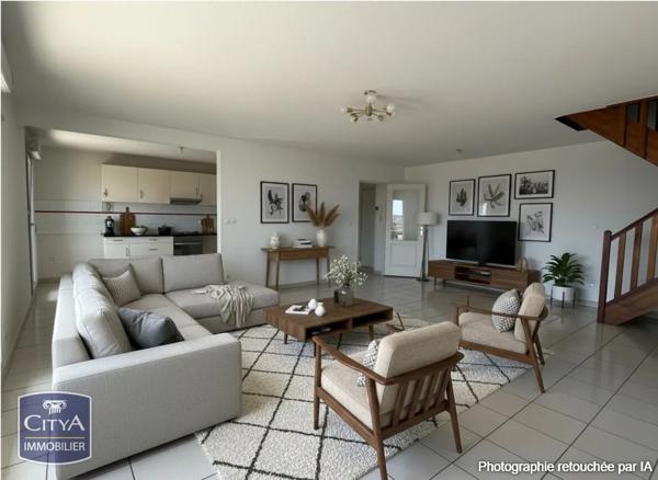 Appartement à vendre 4 pièces 109.9m² Nîmes (30900)
