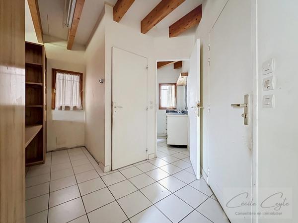 LA TRONCHE, Proche Hôpital, Maison familiale avec 5 chambres