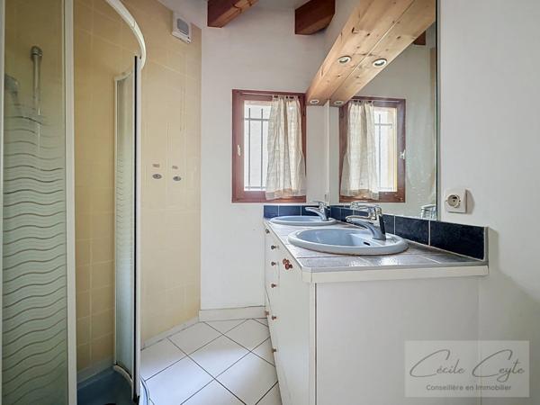 LA TRONCHE, Proche Hôpital, Maison familiale avec 5 chambres