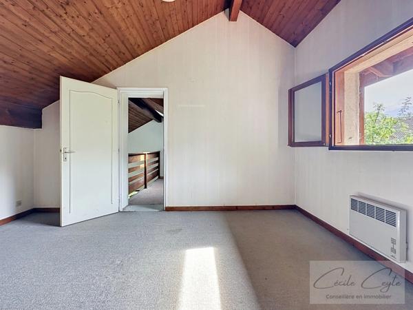 LA TRONCHE, Proche Hôpital, Maison familiale avec 5 chambres