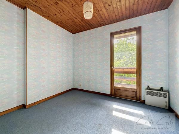 LA TRONCHE, Proche Hôpital, Maison familiale avec 5 chambres