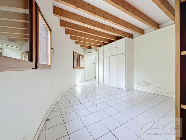 LA TRONCHE, Proche Hôpital, Maison familiale avec 5 chambres