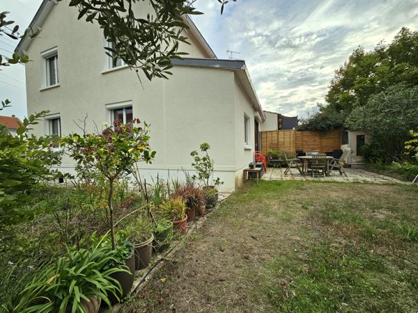 COUP DE COEUR Proche des Halles