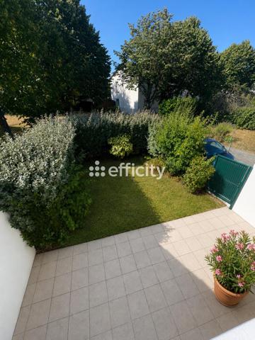 Maison
         4 pièces
        - 76 m² 262 500 € *