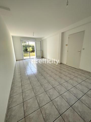 Maison
         4 pièces
        - 76 m² 262 500 € *