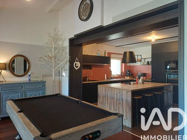 Maison à vendre 6 pièces 160 m² Saint-Amand-les-Eaux