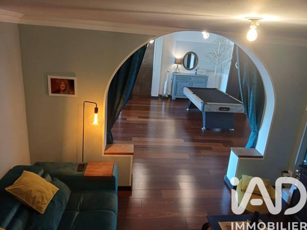 Maison à vendre 6 pièces 160 m² Saint-Amand-les-Eaux