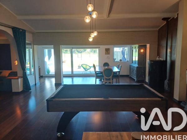 Maison à vendre 6 pièces 160 m² Saint-Amand-les-Eaux